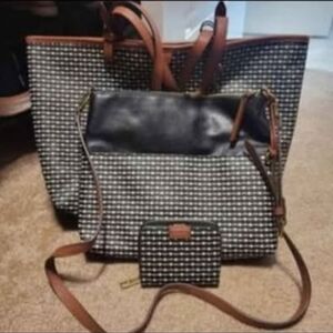 Stylish Navy and White Fossil Tote, Crossbody, and Wallet